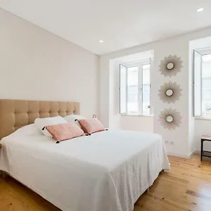 The Tile House 95 Apartment